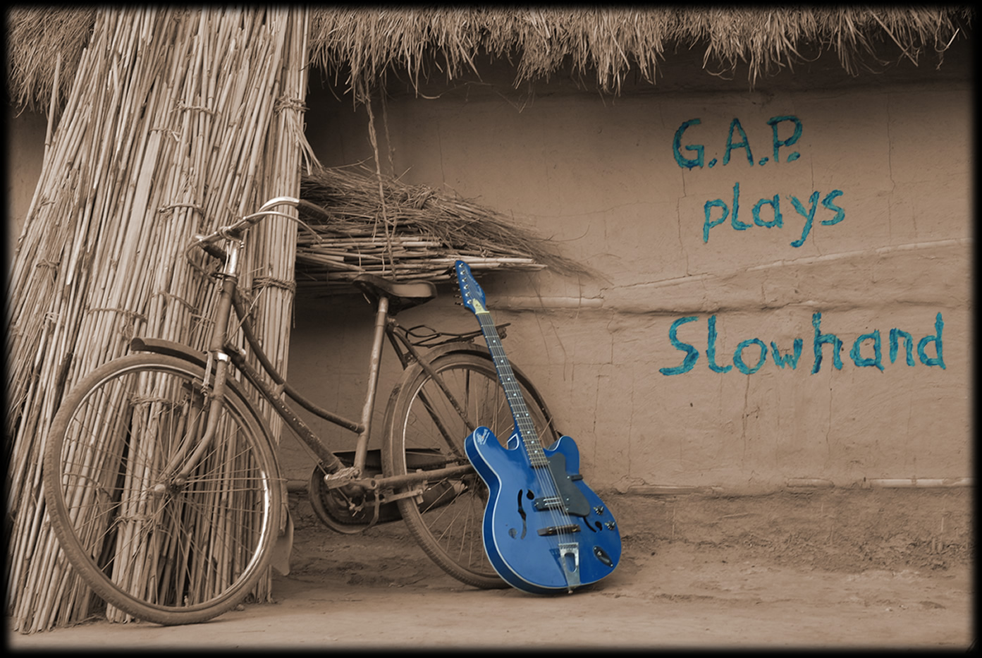 Gramm Art Project – Two Guitars