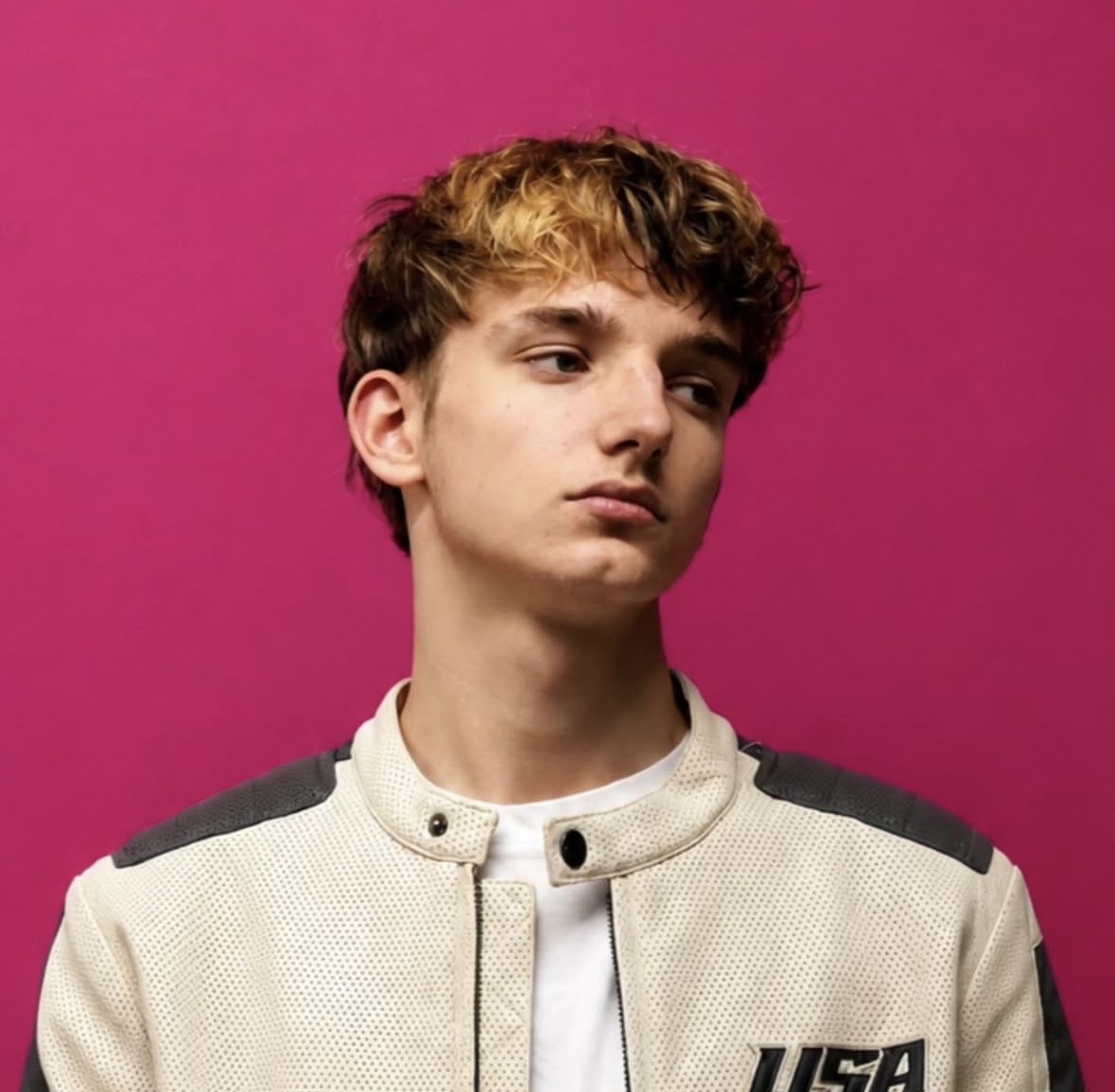 Noah Baran + Nioox